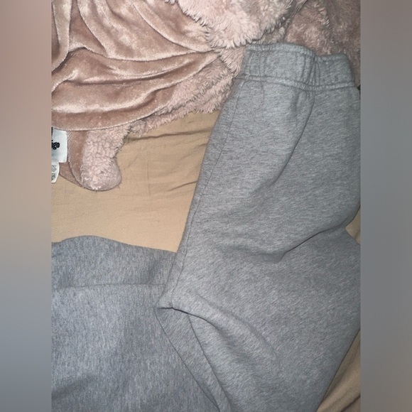 TNA Boyfriend sweats xsmall - Picture 3 of 3